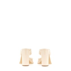 PATENT SANDAL.