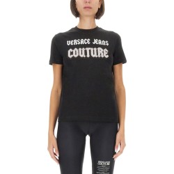 T-SHIRT WITH LOGO