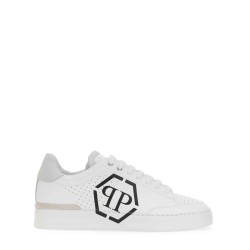 SNEAKER WITH LOGO
