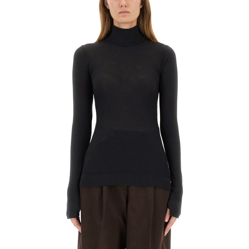 TURTLENECK TOP