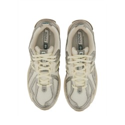 SNEAKER "U1906"