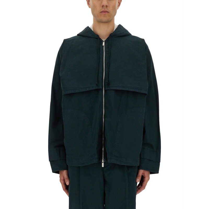 HOODED WINDBREAKER