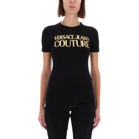T-SHIRT WITH LOGO