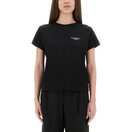 T-SHIRT WITH LOGO