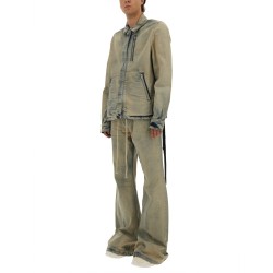 JACKET WITH CONCEALED ZIPPER