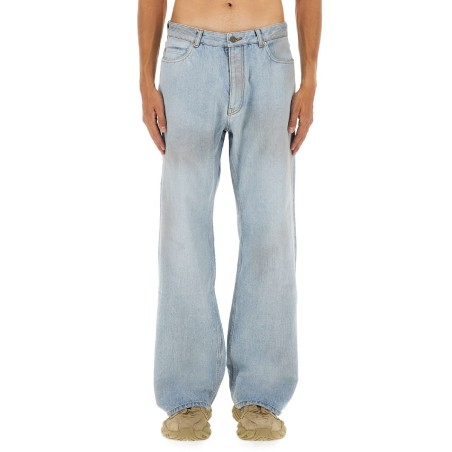 DECONSTRUCTED JEANS