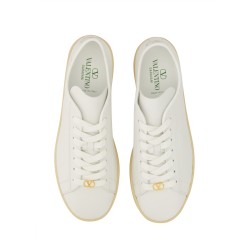 LEATHER SNEAKER