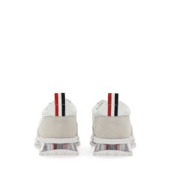 TECH RUNNER SNEAKER