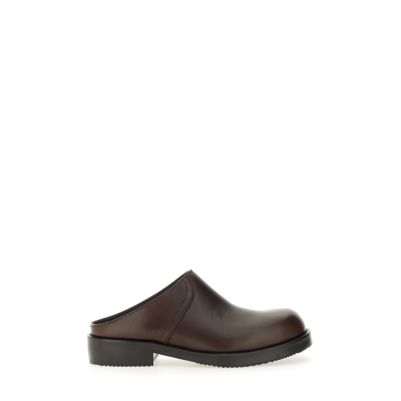 LEATHER CLOGS