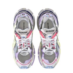 SNEAKER RUNNER