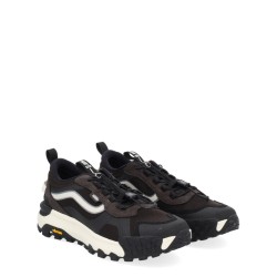 "CROSSPATH XC" SNEAKER