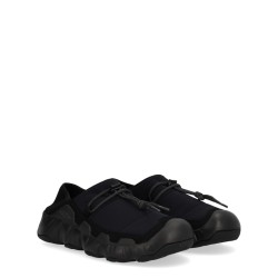 "HYPOWSER CRUSHBACK" SNEAKER
