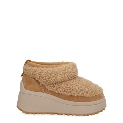 BOOT "OLYMPIA"