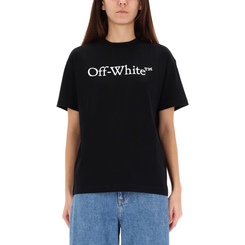 T-SHIRT WITH LOGO
