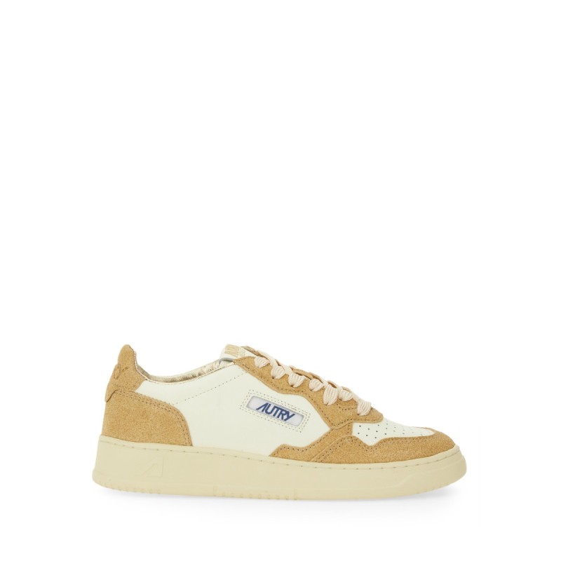 "MEDALIST LOW" SNEAKER