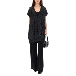 VEST WITH PERFORATED WORKMANSHIP