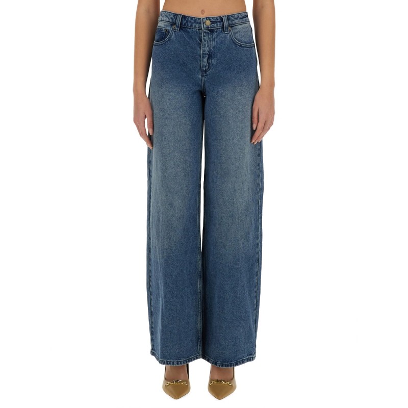 STRAIGHT LEG JEANS