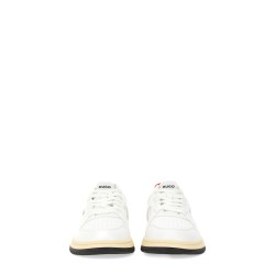 LEATHER SNEAKER