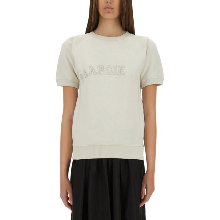 SHORT-SLEEVED SWEATSHIRT