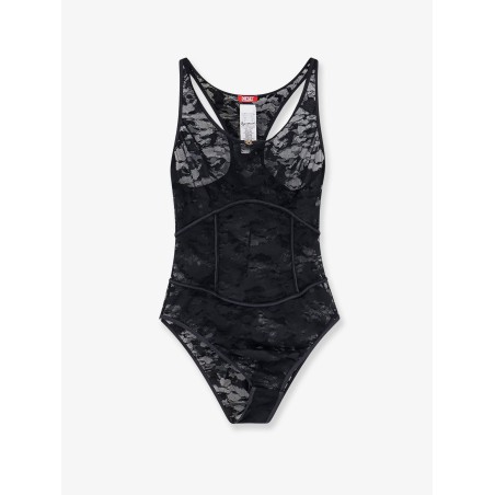 Ezzy lace body
