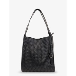 Corriere leather shoulder bag with Intrecciato pattern
