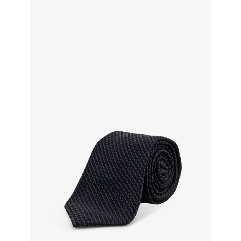 Silk tie