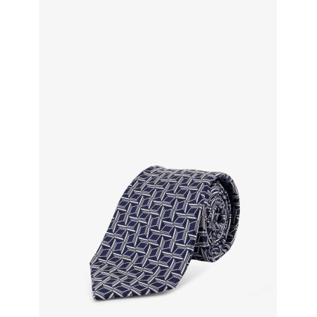 Silk tie