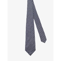 Silk tie