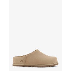 Nubuck sandals with engraved logo on the side