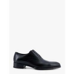 Leather lace-up
