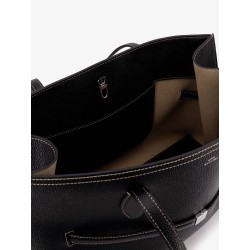 Leather shoulder bag with lettering logo on the front