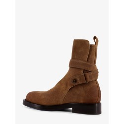 Suede boots