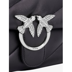 Matelassé leather shoulder bag