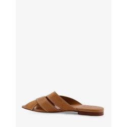 Leather sandals with suede detail