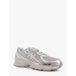 7405 mesh sneakers with logo on the side