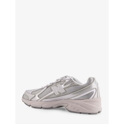 7405 mesh sneakers with logo on the side