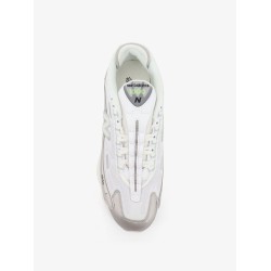 1000 mesh sneakers