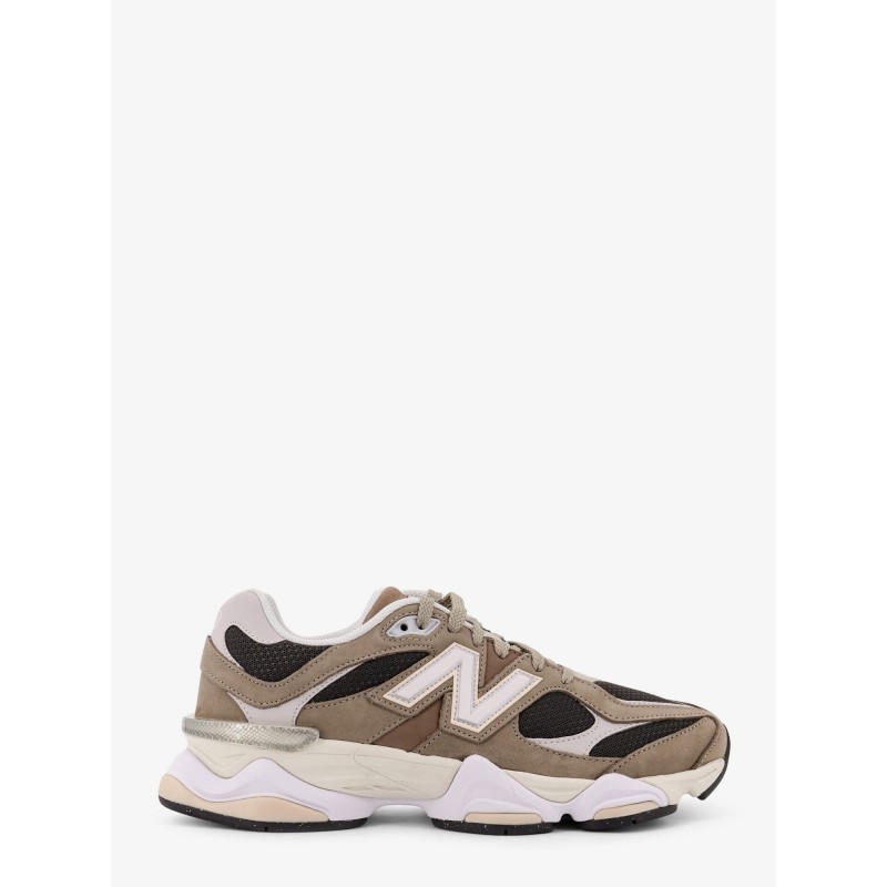 9060 low-top mesh sneakers with suede interts