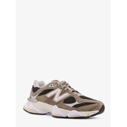 9060 low-top mesh sneakers with suede interts