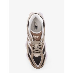 9060 low-top mesh sneakers with suede interts