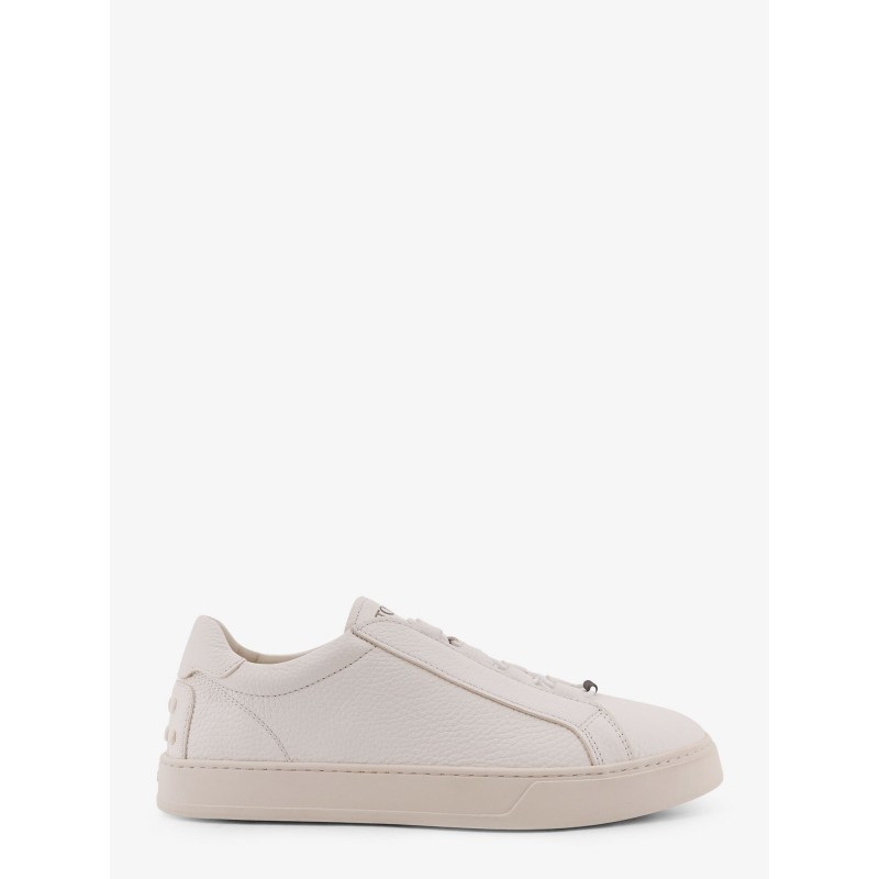 Leather sneakers