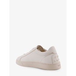 Leather sneakers