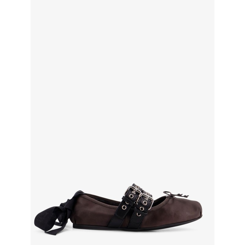 Leather ballerinas