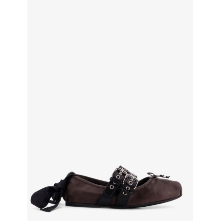Leather ballerinas
