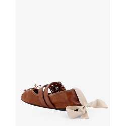 Leather ballerinas