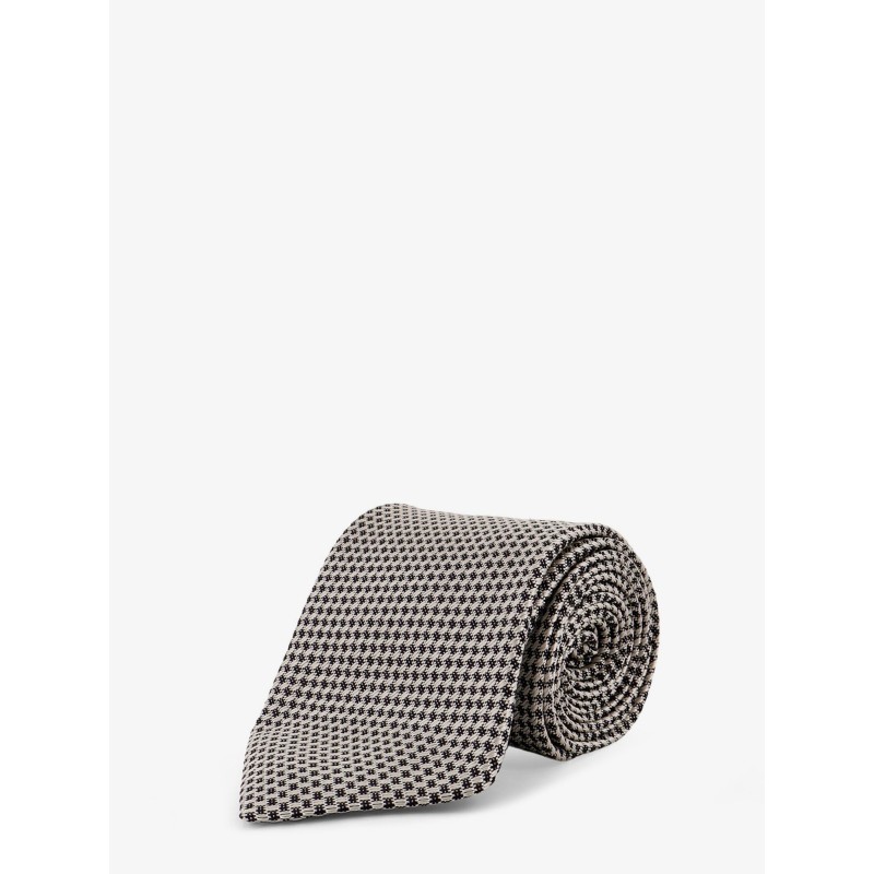 Silk tie