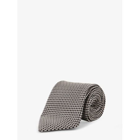 Silk tie