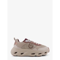 Nylon sneakers with leather inserts