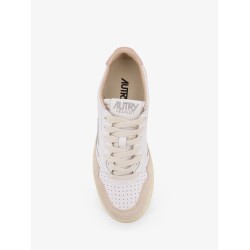 Medalist leather sneakers