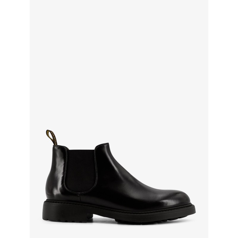 Leather boots